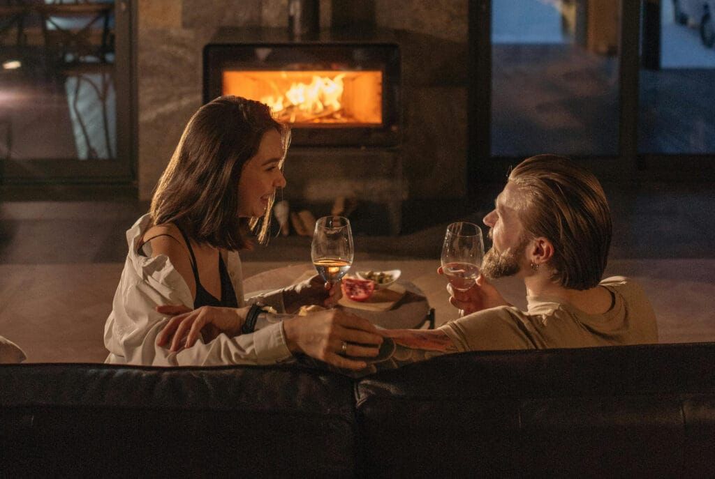 Guide : Comment organiser une soirée coquine pour se retrouver ?