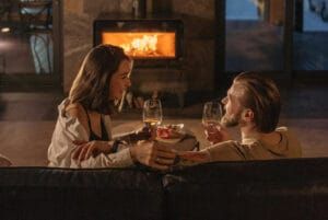 Guide : Comment organiser une soirée coquine pour se retrouver ?