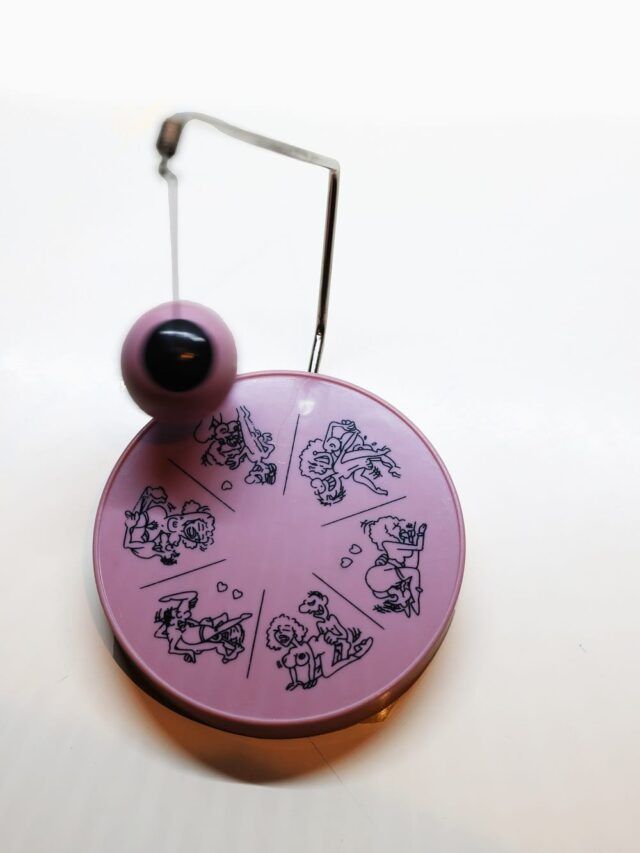 karmapendule_face packaging RoseAndFly